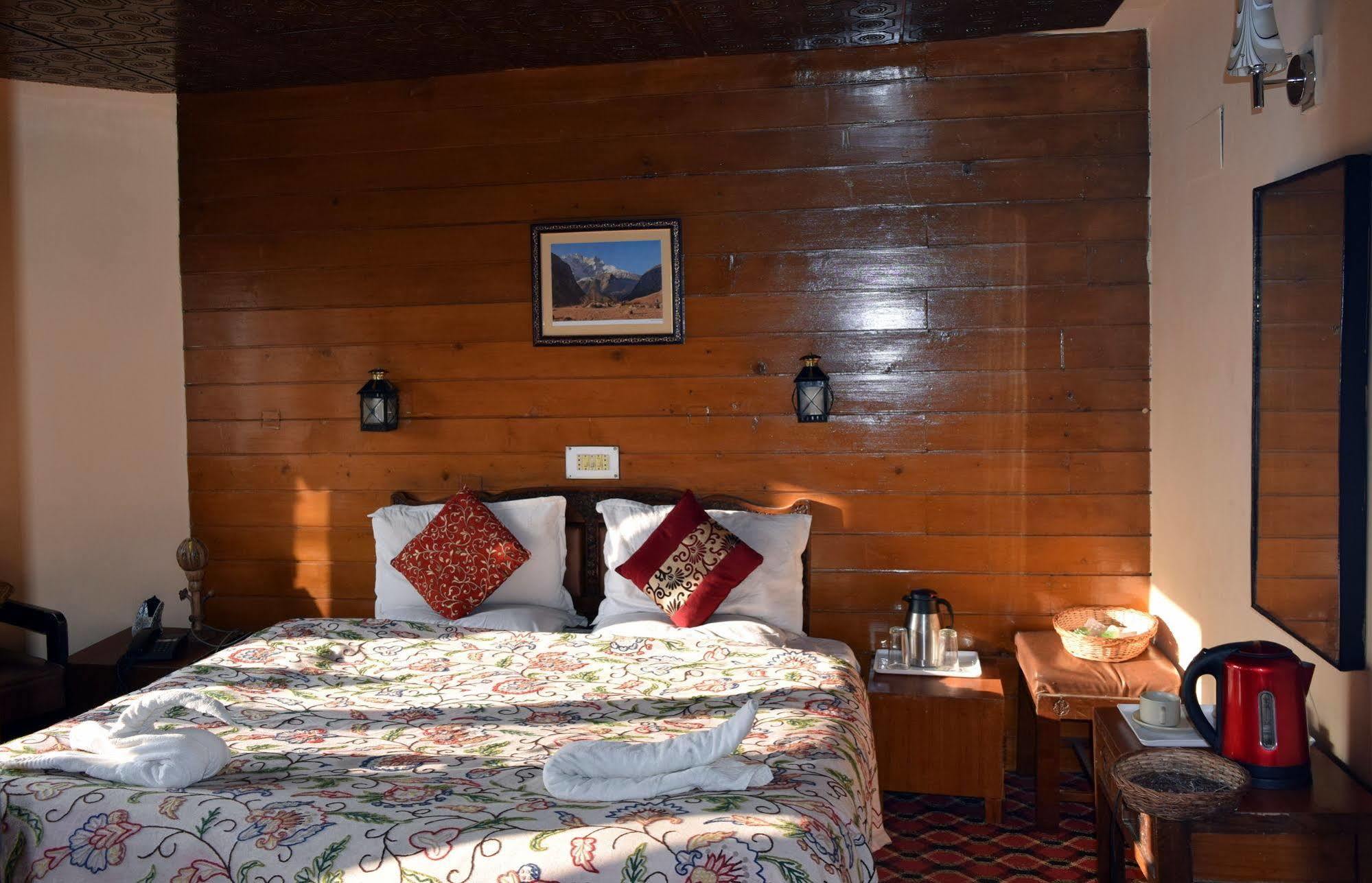Welcome Hotel Gulmarg Exterior foto