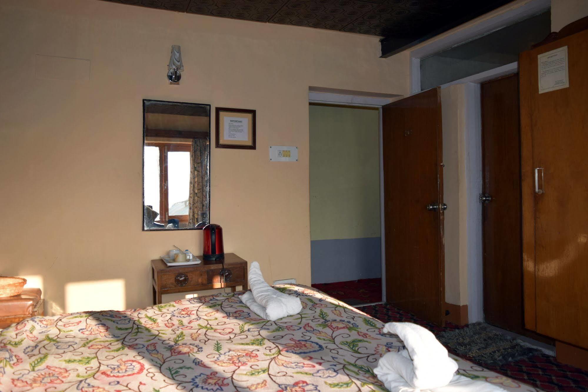 Welcome Hotel Gulmarg Exterior foto